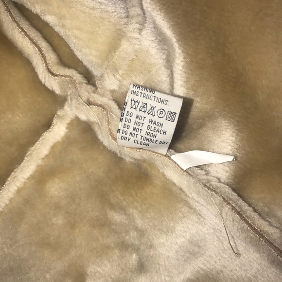 *Bacci Designed in Italy faux Sued & Fur Vest. Size Large - Picture 6 of 8